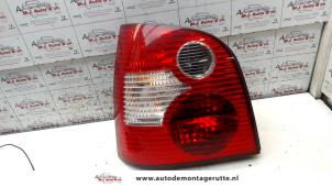 O92977 Gebruikte achterlicht links Volkswagen Polo