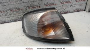 O76490 Gebruikte knipperlicht rechts Nissan Almera