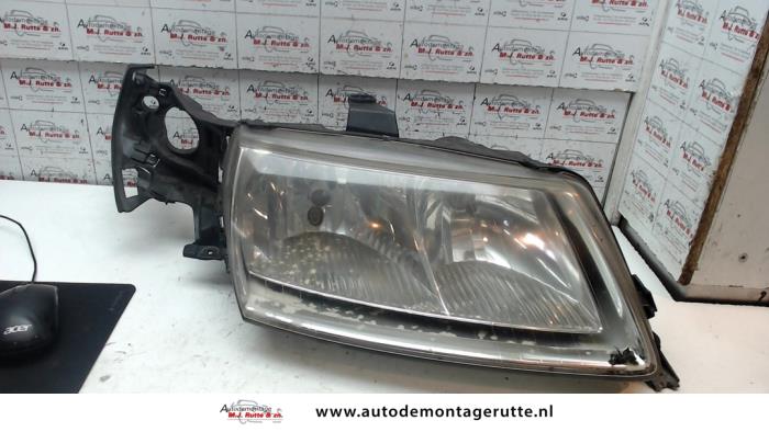 Gebruikte Rechter Koplamp Saab 9-5 O74392