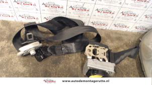 O110679 Gebruikte veiligheidsgordel links-voor Volkswagen Bora