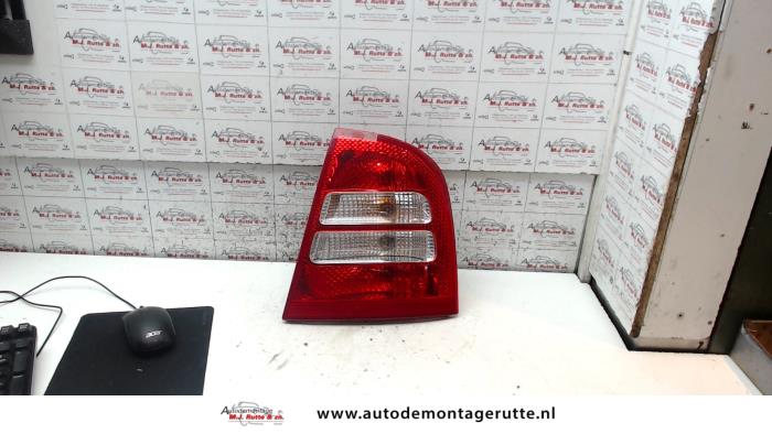 Gebruikte Achterlicht rechts Skoda Octavia O95248