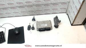 O113792 Gebruikte contactslot + computer Skoda Octavia