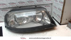 O74512 Gebruikte rechter koplamp Seat Alhambra