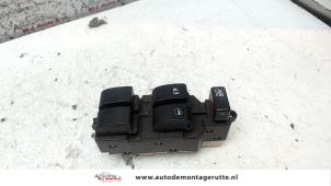 O109524 Gebruikte combischakelaar ramen Daihatsu Cuore
