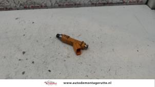 O121733 Gebruikte injector (benzine injectie) Daihatsu Cuore