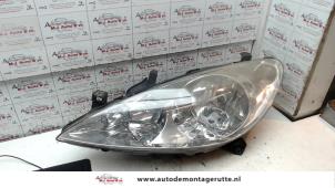 O72660 Gebruikte linker koplamp Peugeot 307