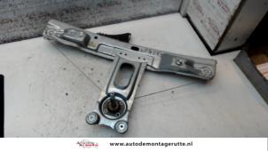 Gebruikte Ruitmechaniek 4Deurs links-achter Opel Insignia 1.8 16V Ecotec Prijs op aanvraag aangeboden door Autodemontage M.J. Rutte B.V.