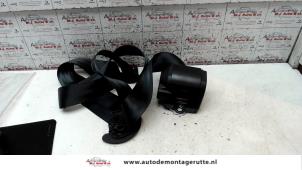 O110738 Gebruikte veiligheidsgordel links-achter Volkswagen Polo