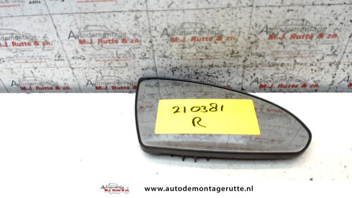 Gebruikte Spiegelglas rechts Nissan Primera O88455