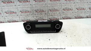 O100204 Gebruikte chaufage bedieningspaneel Volkswagen Polo
