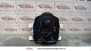 O100535 Gebruikte chaufage bedieningspaneel Peugeot 108