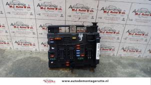 O119439 Gebruikte zekeringkast Peugeot 307