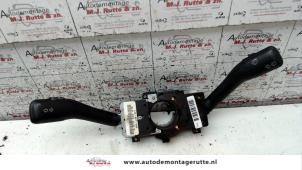 O103093 Gebruikte licht + raw schakelaar Seat Leon