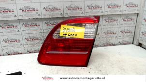 O94475 Gebruikte achterlicht rechts Mercedes E-Klasse