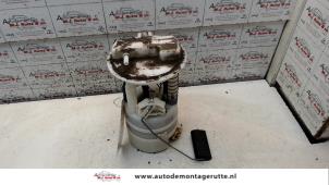 O120740 Gebruikte brandstofpomp elektrisch Nissan Micra