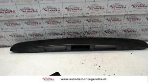 O92182 Gebruikte achterklep handgreep Peugeot 207