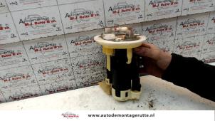 O120971 Gebruikte brandstofpomp elektrisch Mitsubishi Lancer