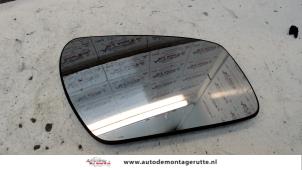 Gebruikte Spiegelglas rechts Ford Fusion 1.4 16V Prijs op aanvraag aangeboden door Autodemontage M.J. Rutte B.V.