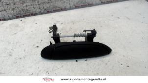 O89592 Gebruikte portiergreep 4deurs rechts-achter Dacia Logan