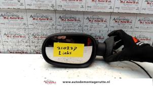 O84837 Gebruikte buitenspiegel links Dacia Logan