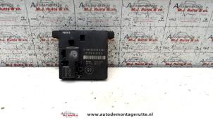 O90800 Gebruikte centrale deurvergrendelings module Mercedes E-Klasse