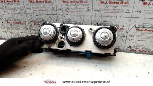 O100711 Gebruikte kachel bedieningspaneel Mitsubishi Colt