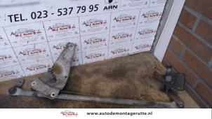 O118262 Gebruikte ruitenwis mechaniek Peugeot Partner