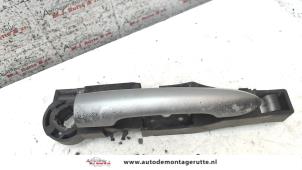 O80368 Gebruikte portiergreep 4deurs links-voor Renault Clio