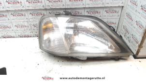 O73794 Gebruikte rechter koplamp Dacia Logan