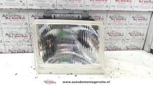 O73425 Gebruikte rechter koplamp Opel Corsa