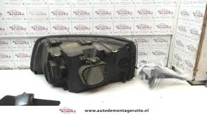 O73616 Gebruikte rechter koplamp Volkswagen Transporter