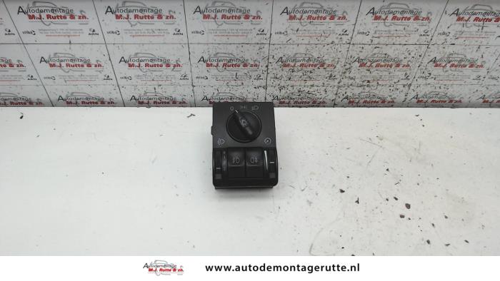 Gebruikte Licht Schakelaar Opel Corsa O101083