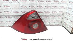 O92662 Gebruikte achterlicht links Ford Mondeo