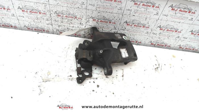 Gebruikte Remklauw (Tang) links-achter Ford Mondeo O131994
