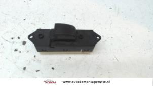 O108066 Gebruikte elektrisch raam schakelaar Mitsubishi Grandis