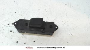 O108067 Gebruikte elektrisch raam schakelaar Mitsubishi Grandis