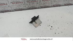 O130980 Gebruikte kachel weerstand Nissan Micra