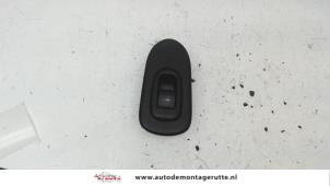 O108211 Gebruikte elektrisch raam schakelaar Seat Toledo