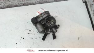 O122608 Gebruikte gasklephuis Volkswagen Polo