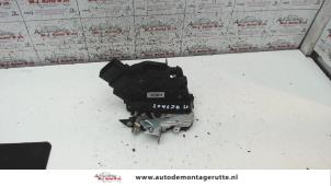 O82849 Gebruikte slotmechaniek portier 4deurs links-voor Ford C-Max