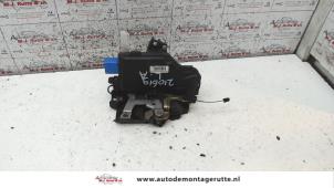 O83483 Gebruikte deurslot mechaniek 4deurs links-achter Seat Altea