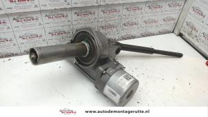 O112690 Gebruikte stuurbekrachtiging elektrisch Opel Corsa