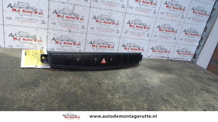 Gebruikte Centrale deurvergrendeling Schakelaar Smart Forfour O90376