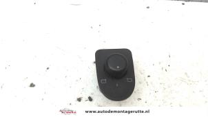 O106131 Gebruikte spiegel schakelaar Seat Leon