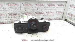 O100639 Gebruikte chaufage bedieningspaneel Renault Clio
