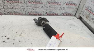 O81514 Gebruikte portierslot cilinder links Mazda 6.