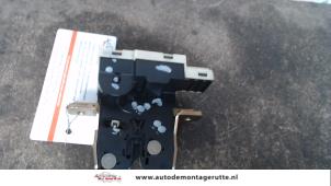 O91879 Gebruikte slotmechaniek achterklep Renault Megane Scenic