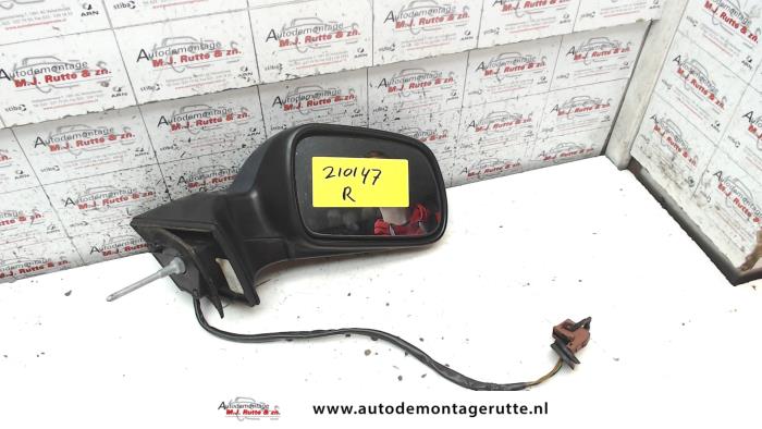 Gebruikte Spiegel Buiten rechts Peugeot 407 O87572