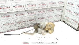 O83178 Gebruikte portierslot mechaniek 4deurs links-voor Honda Jazz