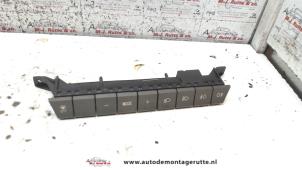 O106264 Gebruikte schakelaar mistlamp Lancia Y(Psilon)